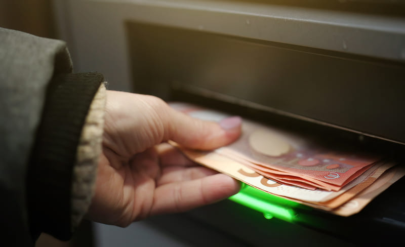 Welche Karten der Postbank eignen sich am besten für das Ausland?